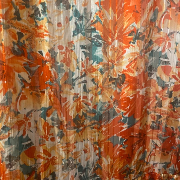 Floral dress - Picture 2 of 3